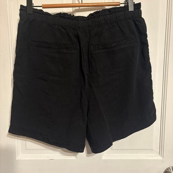 Sanctuary - Size L - Picture 2 of 2